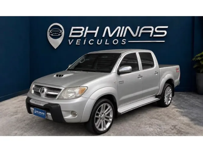 Toyota Hilux CD SRV 4X4 3.0 8V 116cv TB Diesel 2008
