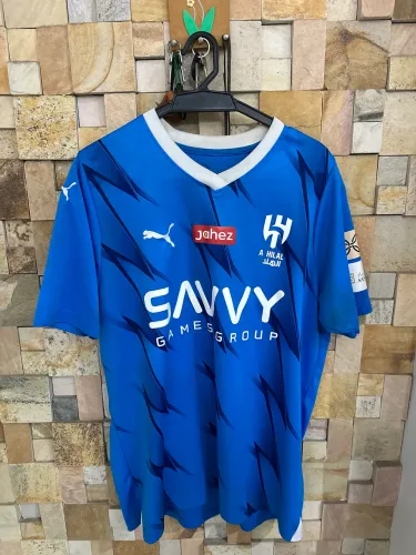 Camisa Al HILAL tamanho G com nome do Neymar