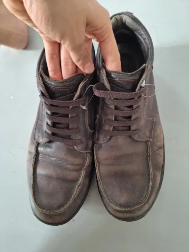 Coturno masculino couro