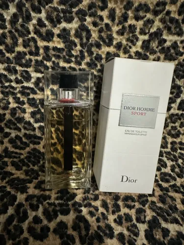 Dior perfume