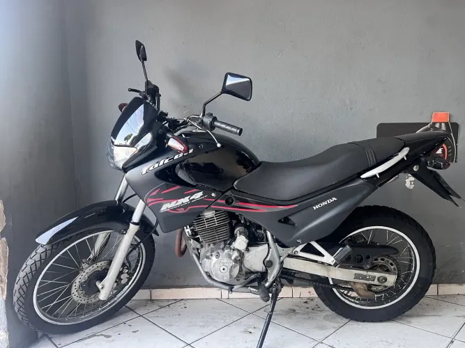 ABAIXO DA TABELA - Honda Falcon NX 400