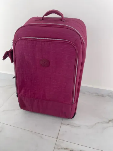 Mala Kipling comprada em Orlando