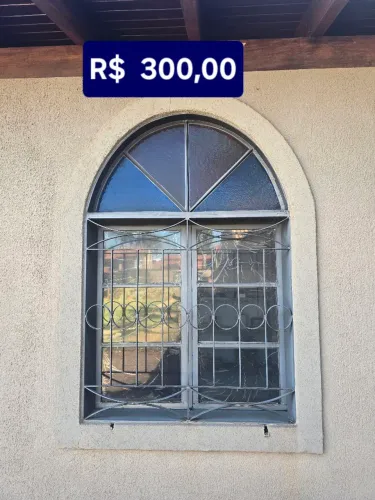 Portas e janelas antigas