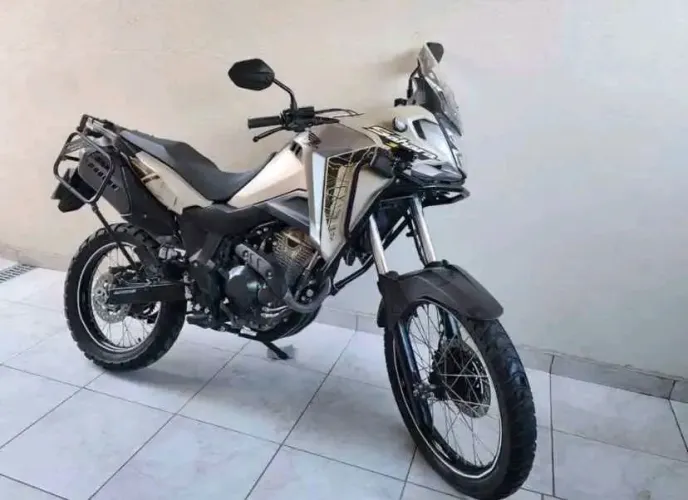 Vendo sahara 300 2025