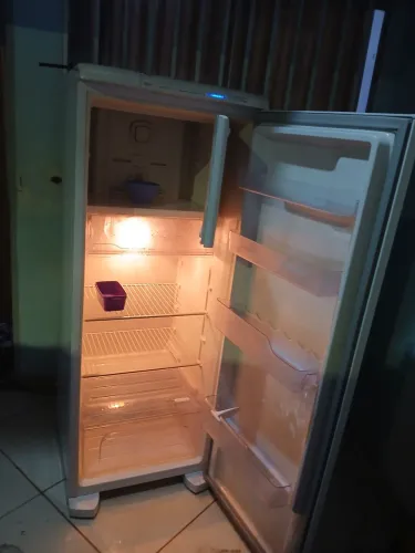 Geladeira Electrolux frosfri entrega (grátis)