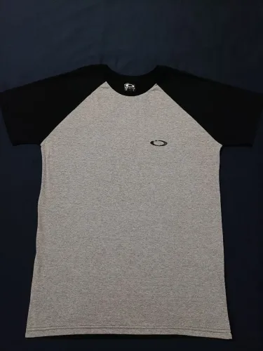 Camiseta G - Oakley