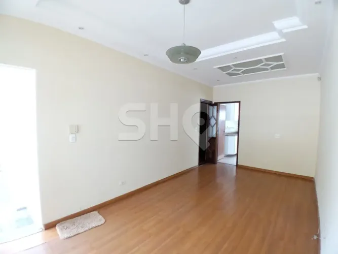 Linda casa térrea com churrasqueira para locação próxima a Pompéia e Vila Madalena!