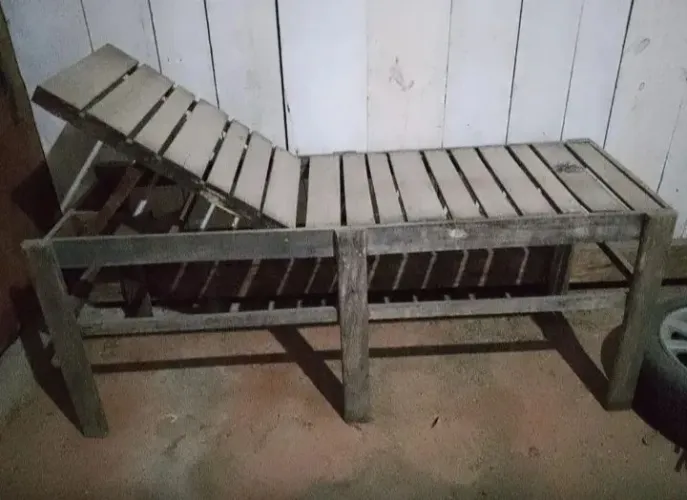 2 Espreguiçadeiras retrátil madeira boa
