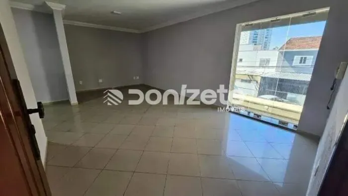 Casa de 4 Quartos com 2 Suítes à Venda em Vila Boa Vista, Santo André Financiamento Dispo