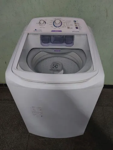 Vendo Máquina de Lavar Electrolux 10,5kg