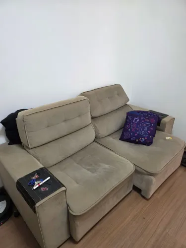 Sofá retrátil e reclinável 3 lugares
