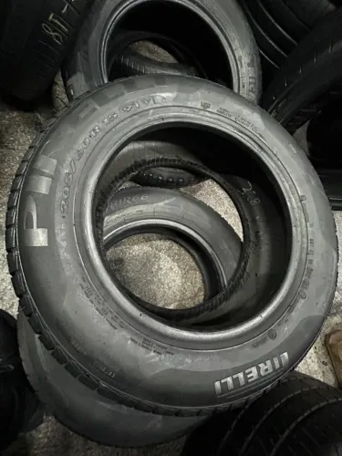 Pneu 205/60/15 Pirelli p7 estado de novo por 250$ instalado