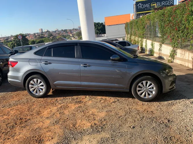 Volkswagen Virtus 1.6 MSI Flex 16V 5P Mec. 2020