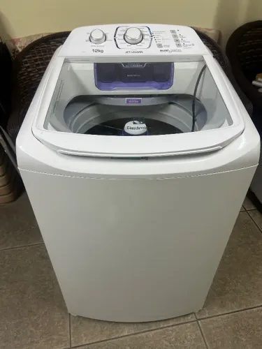 Máquina de lavar Electrolux 12Kg Branca - Jet&Clean