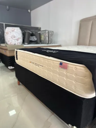 CAMA BOX MOLAS ENSACADAS PEARL CASAL KING KOIL