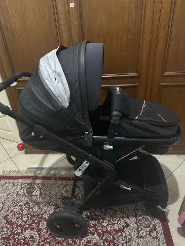 Carrinho de Bebê Koala Completo e Confortável 