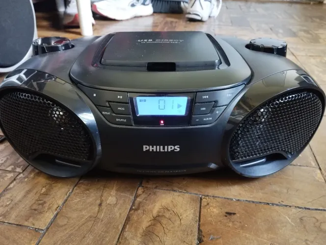 Rádio Portátil Philips AZ3811