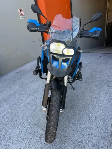F 800 GS Triple Black/trophy