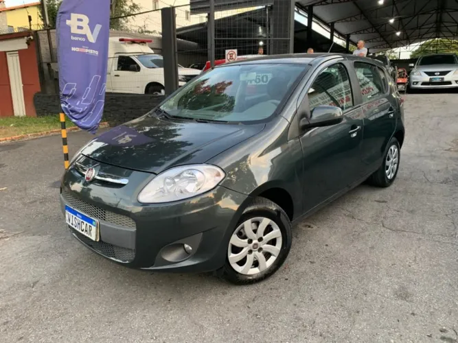 Fiat Palio Attractive 1.0 EVO Fire Flex 8V 5P 2013
