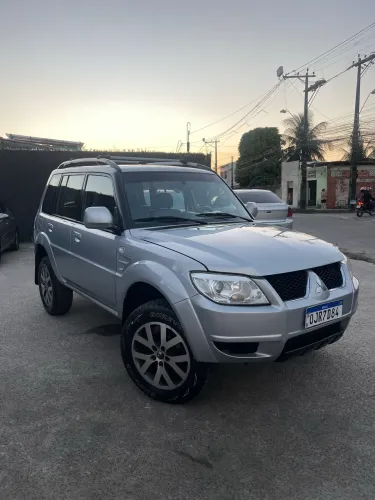 Mitsubishi Pajero TR4 2.0/ 2.0 Flex 16V 4X4 Aut. 2013