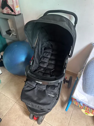 Carrinho de Bebê Voyage Delta 3 Rodas - Ótimo Estado