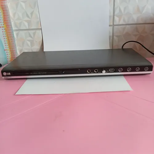 DVD Player LG DV397H com Controle Remoto<br>