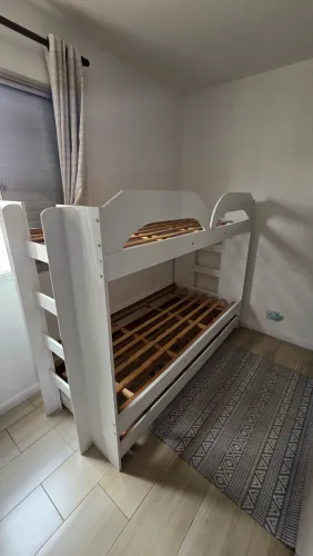 beliche, banquetas e pufes