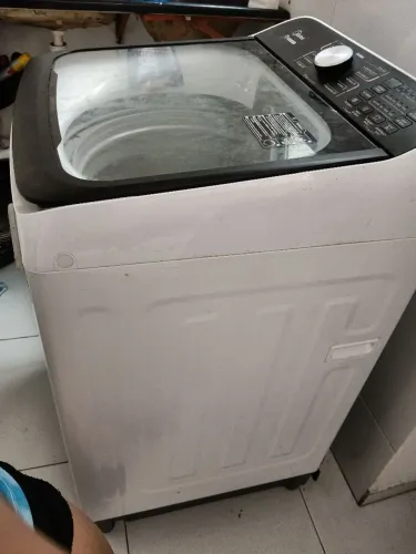 Máquina de lavar Midea 13 kg