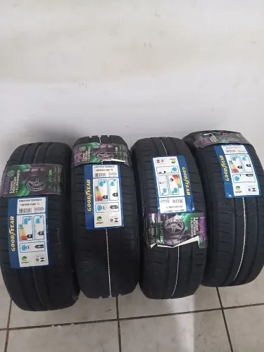 Pneus aro 14 185/65 , ZERO ,NUNCA FORAM USADOS! GOODYEAR PRIMEIRA LINHA , OPORTUNIDADE!!!