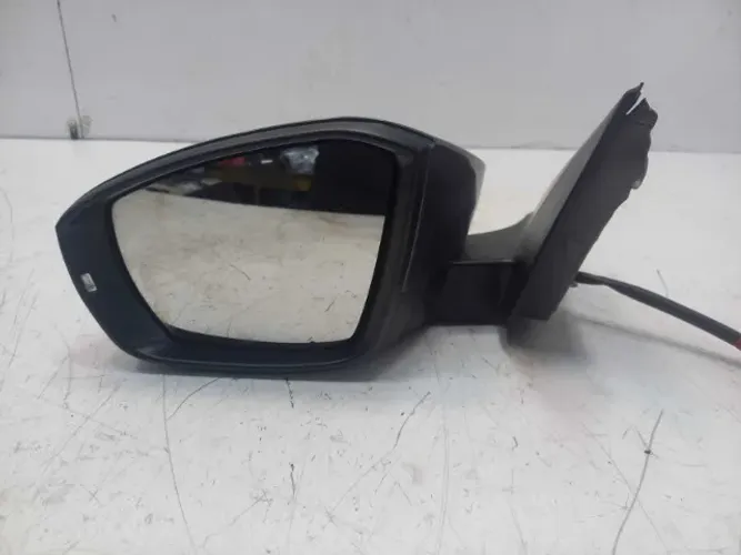RETROVISOR ESQUERDO VIRTUS 2025