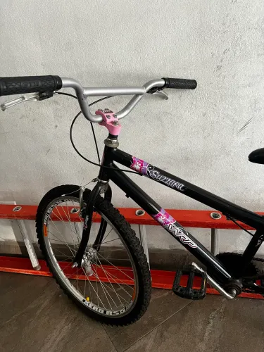 Bicicleta aro 24 feminina