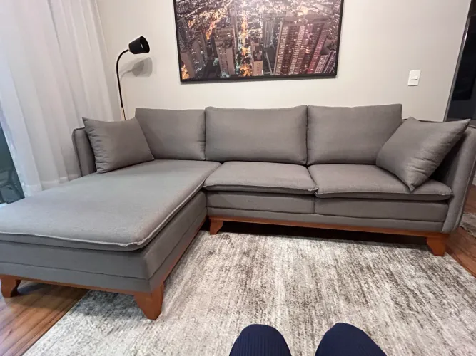 Sofá Vegas 2,50m com Chaise - Seminovo + Impermeabilizado + Com Nota Fiscal