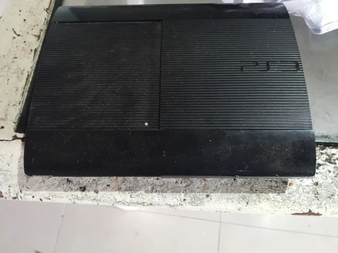 PS3 Bloqueado Bem Conservado ? Ideal para Colecionadores e Gamers?