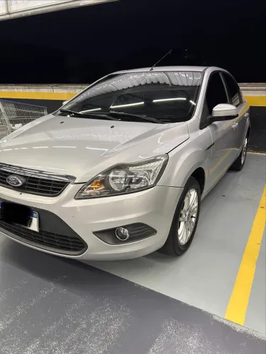 Ford Focus Sedan 2.0 16v/2.0 16V Flex 4P Aut. 2013