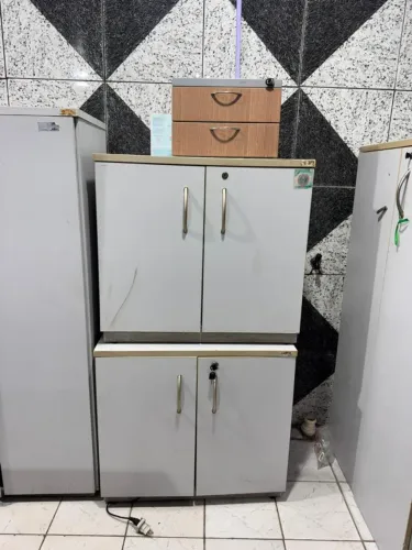 Armário 2 portas
