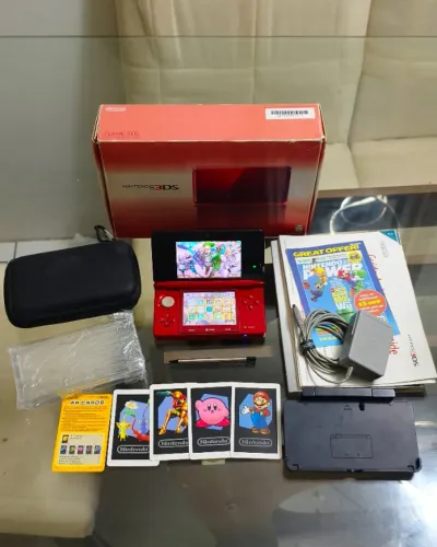 Nintendo 3ds desbloqueado + caixa e manuais + Dock, carregador e caneta originais