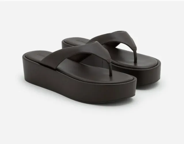 Chinelo Flatform Marrom Escuro