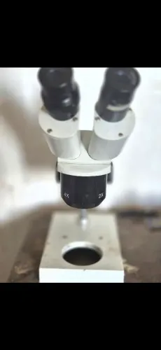 Microscópio binocular 20x/40x