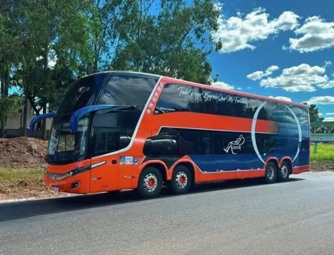 ônibus scania 1800 8x2 2019