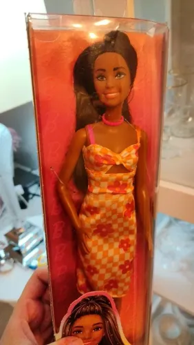 Barbie fashionista original