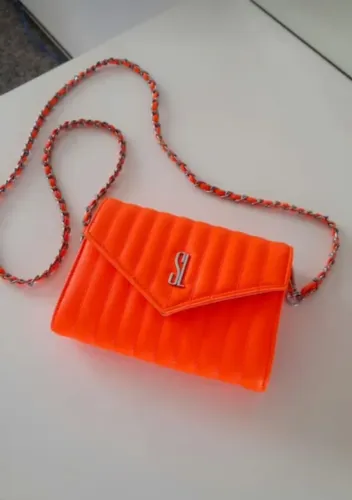 Bolsa Santa Lolla, tangerina (a cor da moda!)!