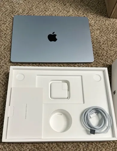MacBook Air M4