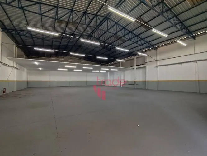Galpão Comercial para Alugar no Bairro Vila Tibério em Ribeirão Preto.