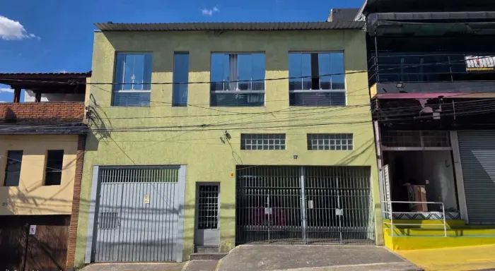 Sobrado comercial para venda - 370m² - Perfeito para morar e trabalhar!
