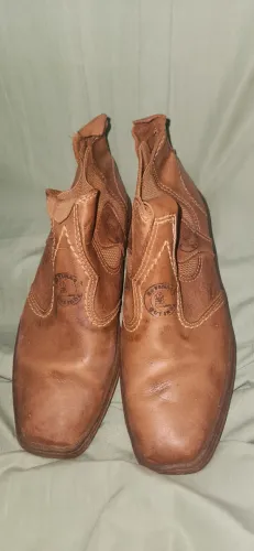 Bota Couro Marrom Tam 40 estado Excelente