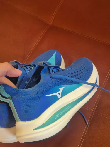 Tênis mizuno neo aura knit