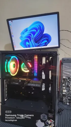 ? PC Gamer Ryzen 7 5700X + RTX 3060 12GB ?