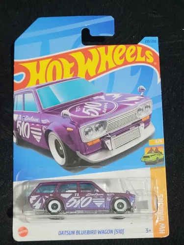 Hot Wheels Datsun Bluebird Wagon 510 - HW Wagons - Carrinho Miniatura 1/64 Lacrado