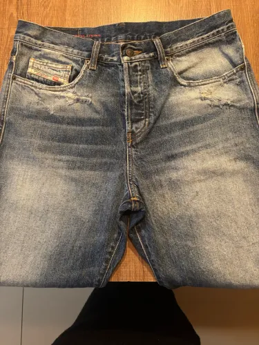 Calça Diesel original feita na Italia