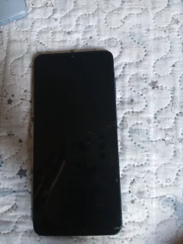 Celular com defeito só na tela